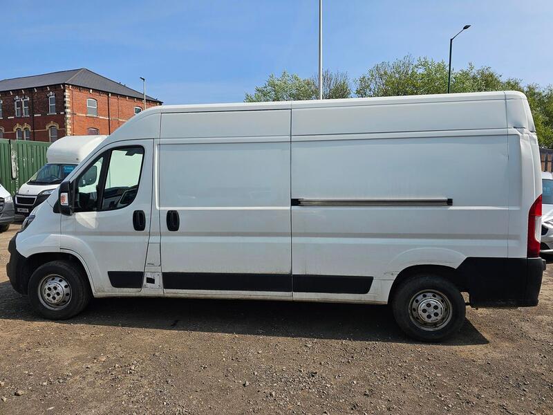 PEUGEOT BOXER