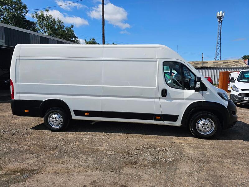 PEUGEOT BOXER