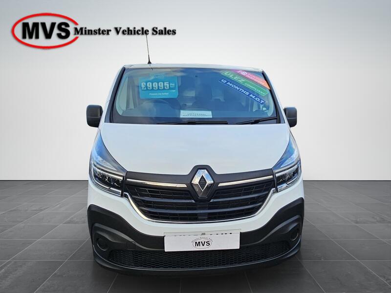 RENAULT TRAFIC