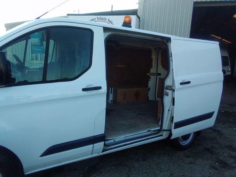 FORD TRANSIT CUSTOM