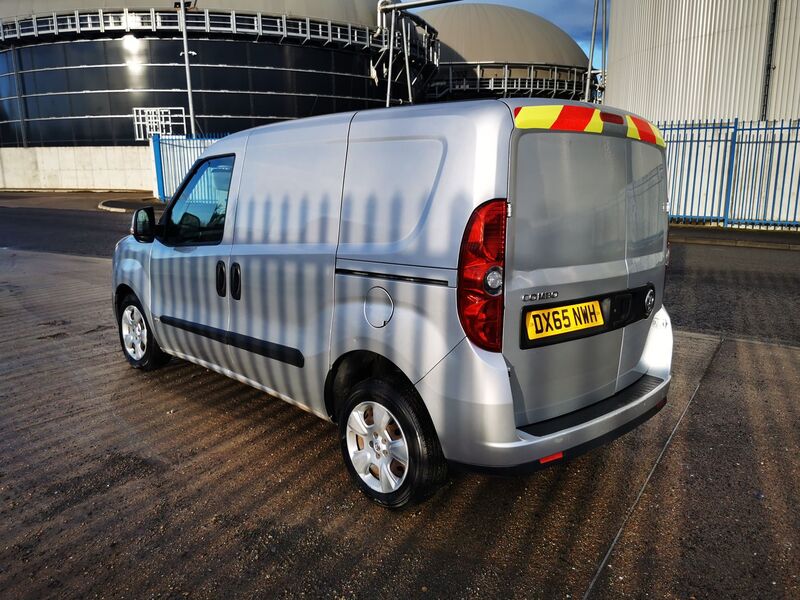 VAUXHALL COMBO